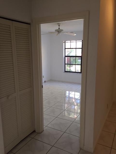 Building Photo - 3074 Inglewood Terrace