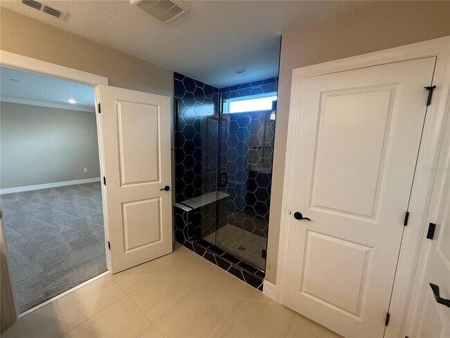 Building Photo - 455 Winter Grv Blvd