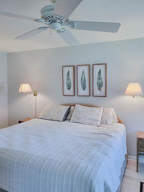 Building Photo - 5018 MARSHFIELD Rd