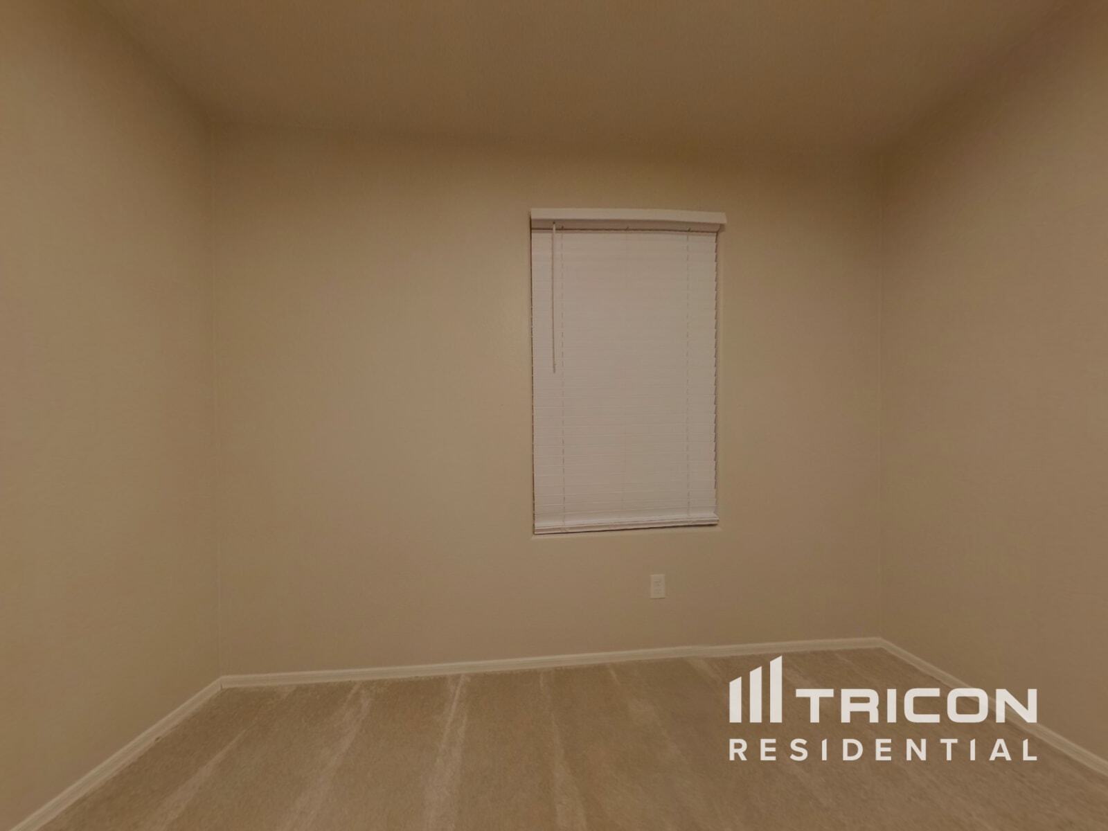 Building Photo - 16221 W La Ventilla Way