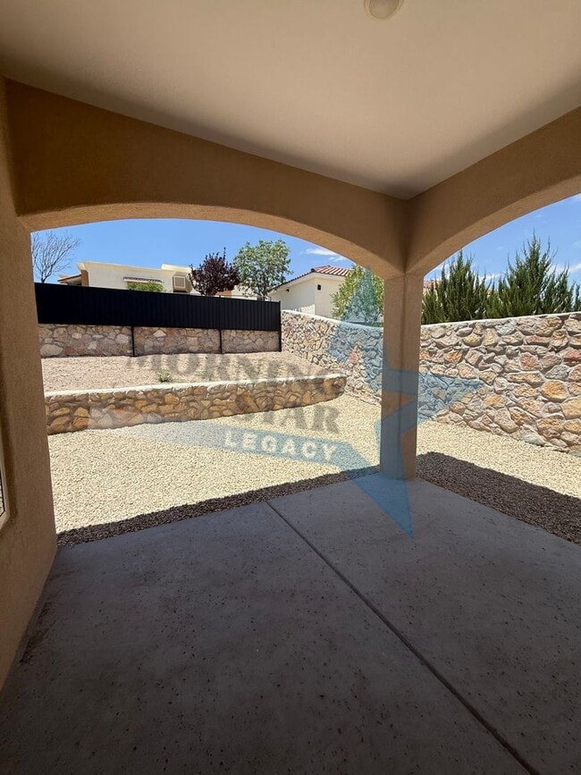 Building Photo - New construction in Sonoma Ranch! 4 bedrooms