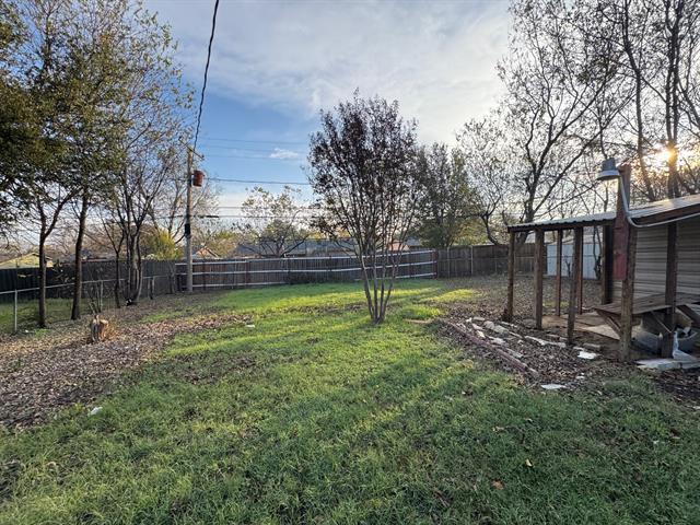 Building Photo - 309 Hillcrest St