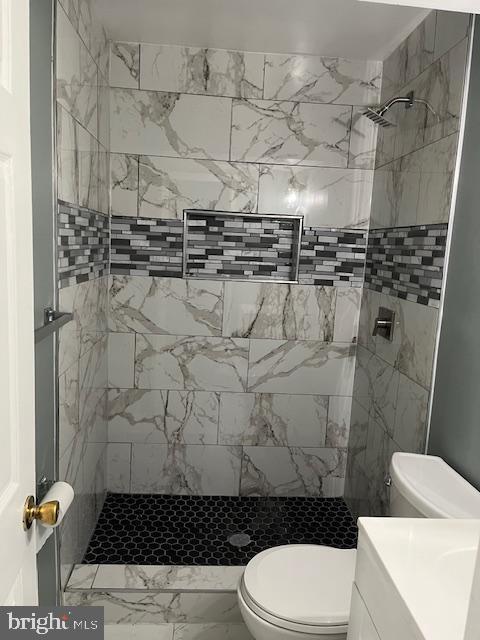 Building Photo - 7001 Blue Bird Ct