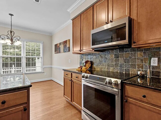 Building Photo - Earn Wealth While Leasing - Like a Homeown...