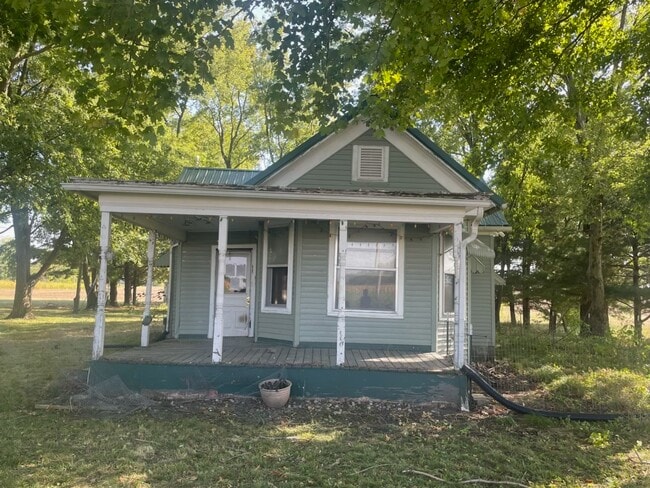 Primary Photo - 501 Hollingsworth Rd