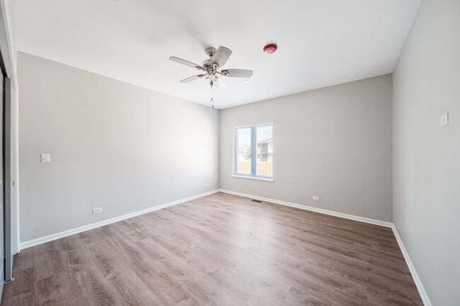 Building Photo - 5 S Virginia Rd