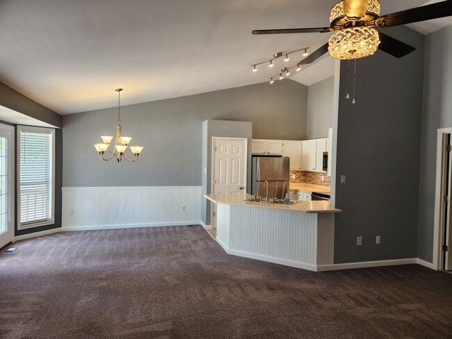 Dining area/Kitchen - 2525 Hidden Meadow Ln