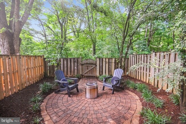 Building Photo - 502 Bay Dale Ct