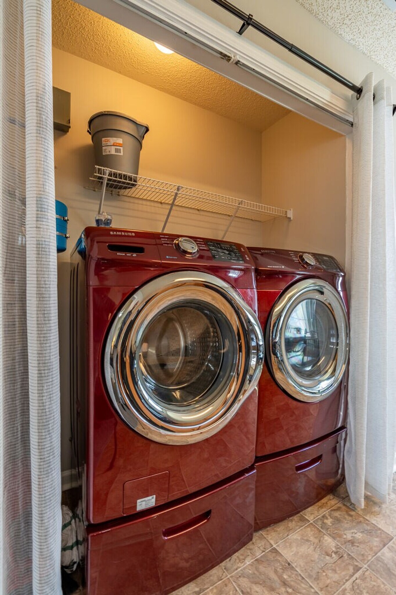 Building Photo - 106 Middlebrook Dr