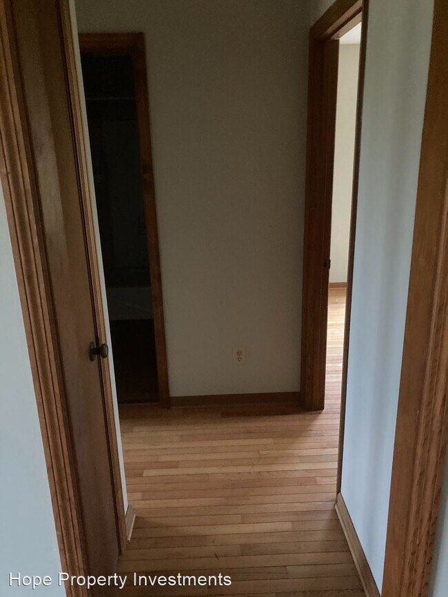 Building Photo - 3 br, 2 bath House - 7745 Forrest Rd