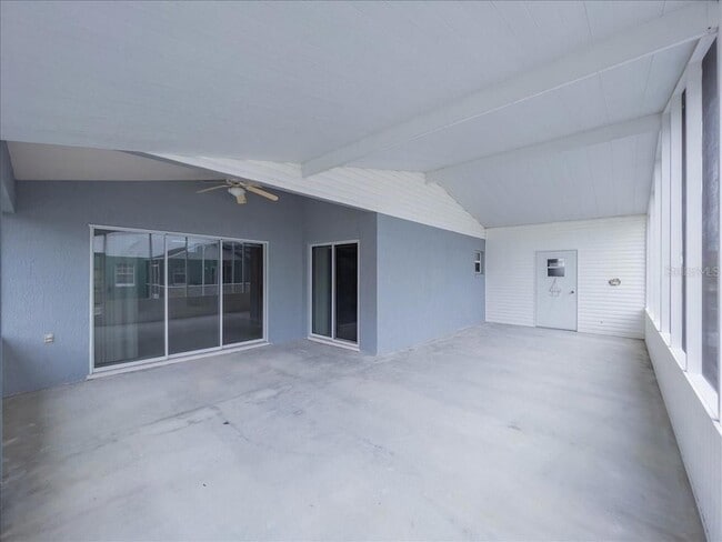 Building Photo - 218 Langford Park Ave