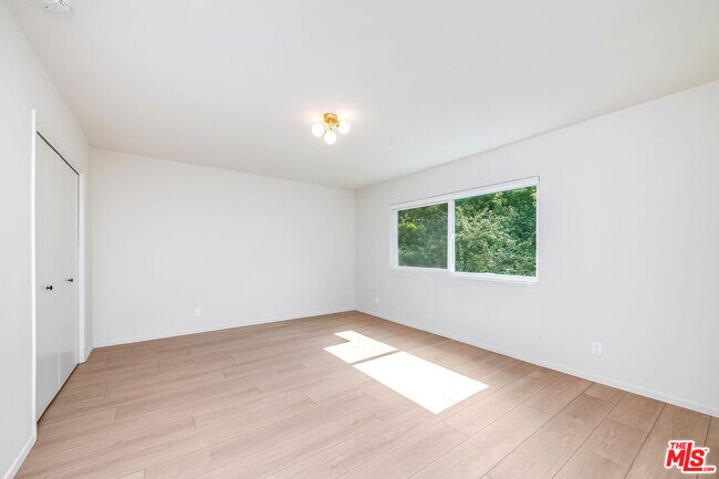 Building Photo - 3643 Ballina Canyon Rd