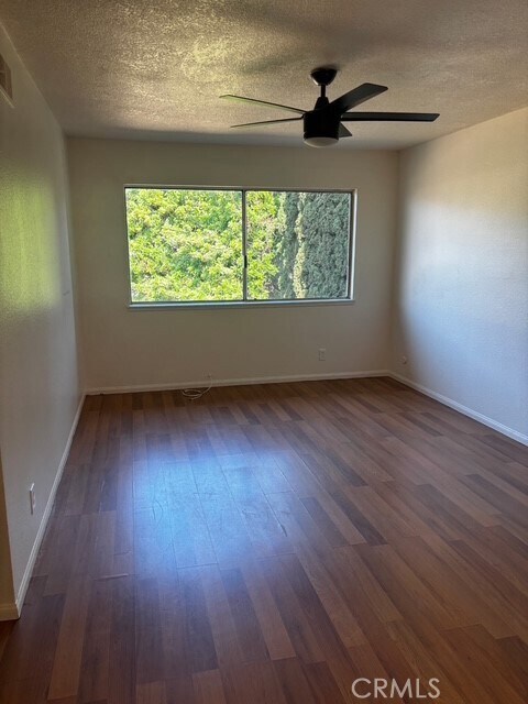 Building Photo - 16672 Mt Darwin Cir