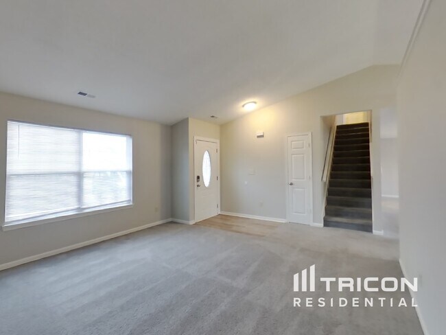 Building Photo - 302 E Brixton Woods Dr