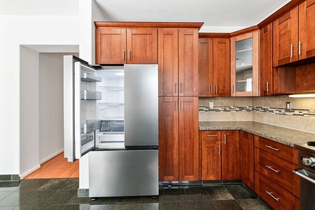 Building Photo - Your Next Home Is Ready!