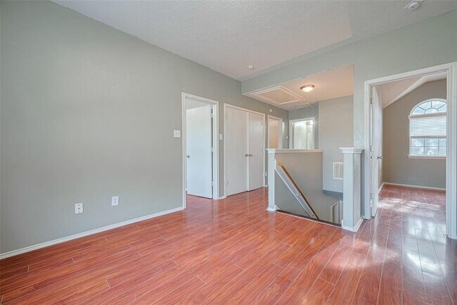 Building Photo - 11030 KNOBBLEY Oak Ct