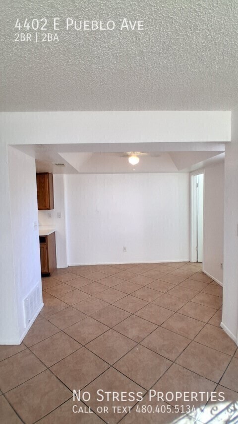 Building Photo - 4402 E Pueblo Ave