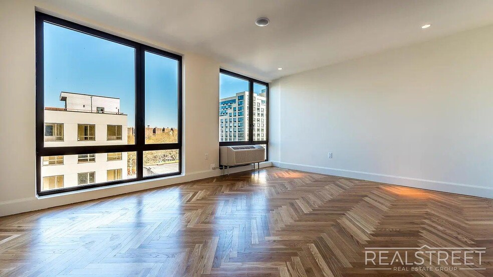 Building Photo - Duffield Street