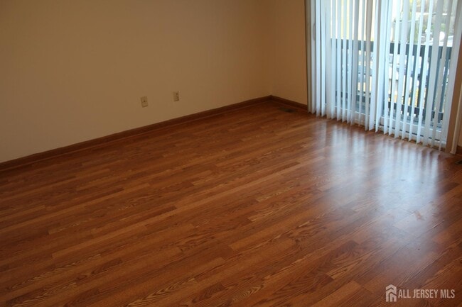 Building Photo - 224 Westgate Dr