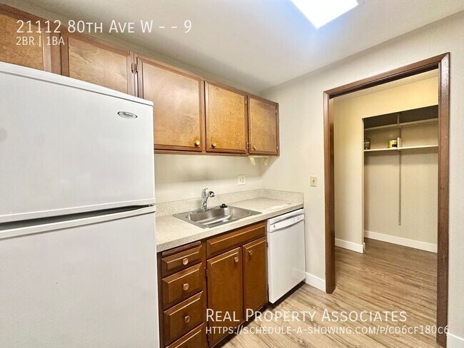 Building Photo - 21112 80th Ave W