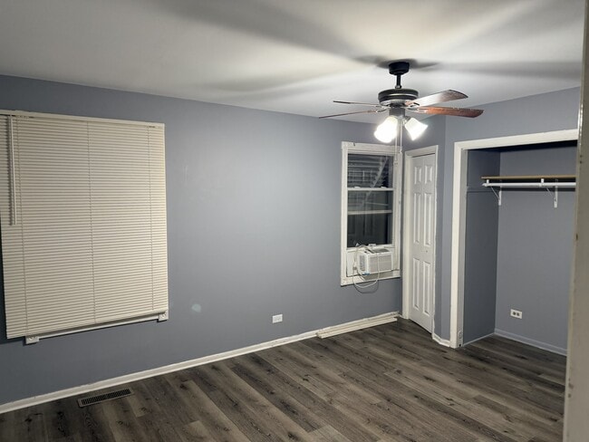 Building Photo - 429 South St