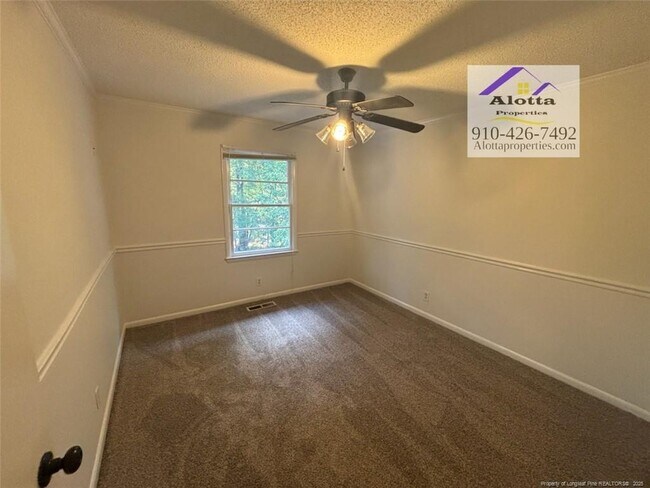 Building Photo - 571 Winding Creek Rd