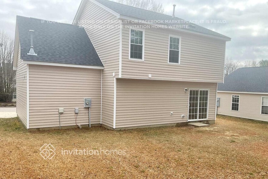 Building Photo - 4921 Silverdene St