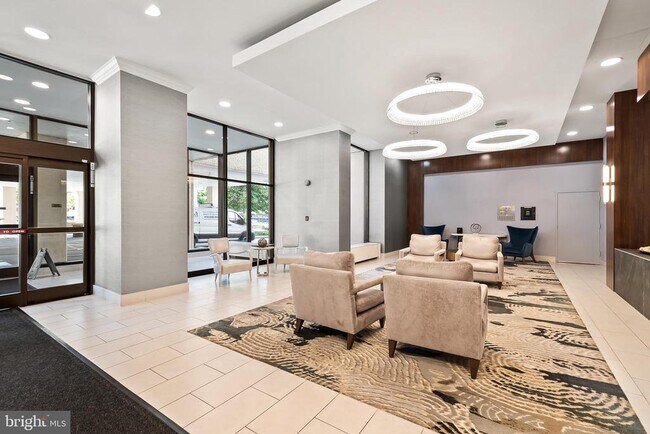 Building Photo - 4515 Willard Ave