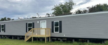Building Photo - 575 Payne Creek