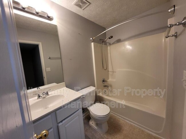 Building Photo - 287 Ridgestone Way SW