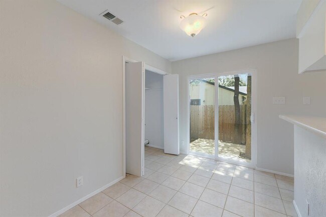 Building Photo - 12603 Teague Trail