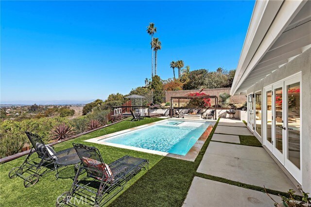 Building Photo - 30331 Benecia Ave