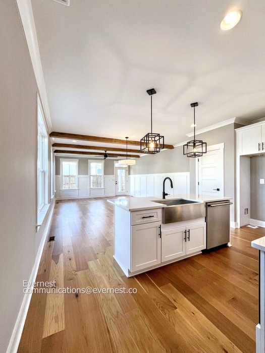 Building Photo - 1107 Walsh St