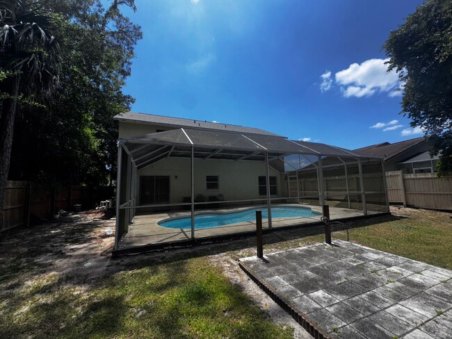 Building Photo - 4 Bedroom 3 Bath Winward Cay Kissimmee Poo...