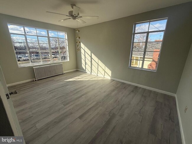 Building Photo - 4002 A St SE