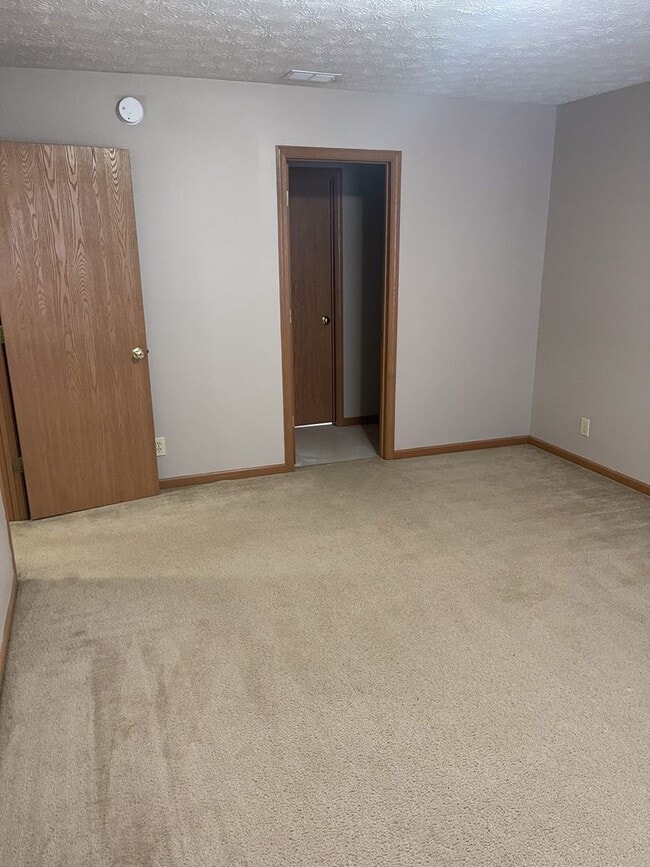 Building Photo - 3350 Edison Dr