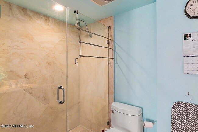 Building Photo - 1601 Ocean Dr S