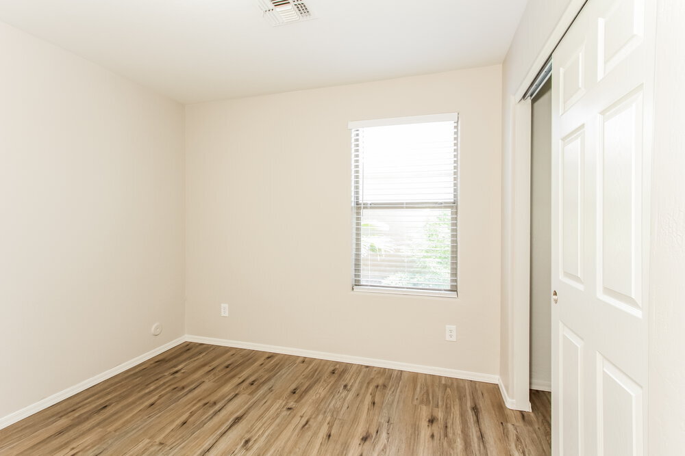 Building Photo - 25078 W Dove Trail