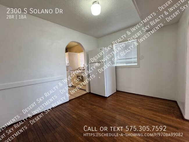 Building Photo - 2300 S Solano Dr