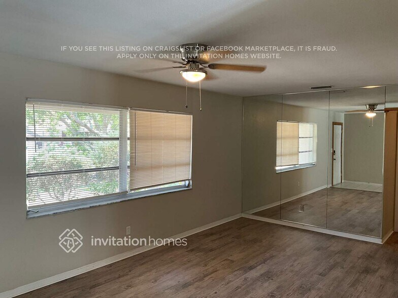 Building Photo - 8924 110th Ln N