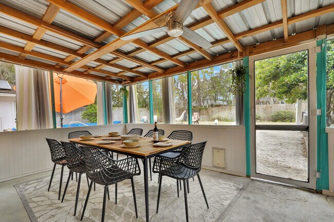 Building Photo - 1023 Brittlewood Dr