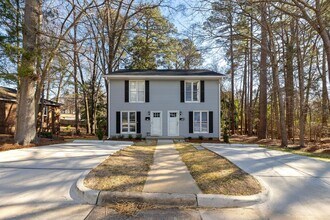 Building Photo - Newly Renovated 2 Bed, 1 Bath in Downtown Wake Forest!