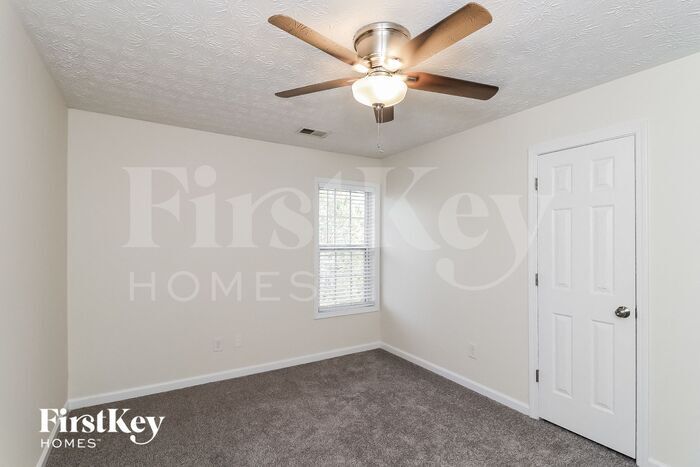 Building Photo - 4965 Markim Forest Ln