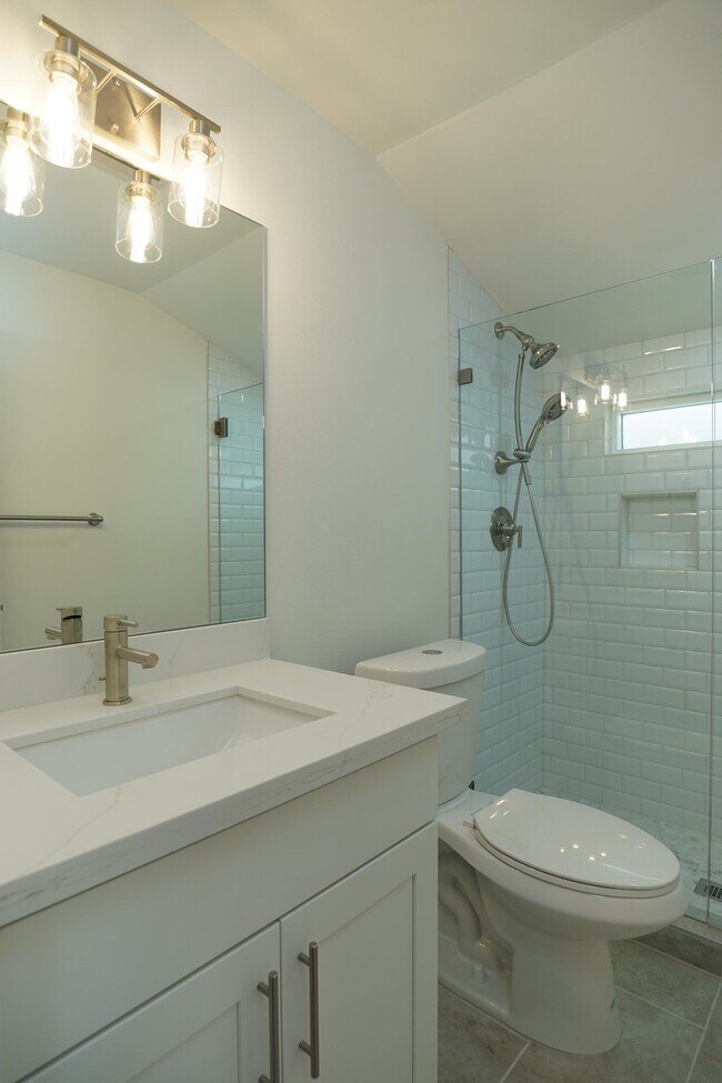 Building Photo - 2922 S Adams St