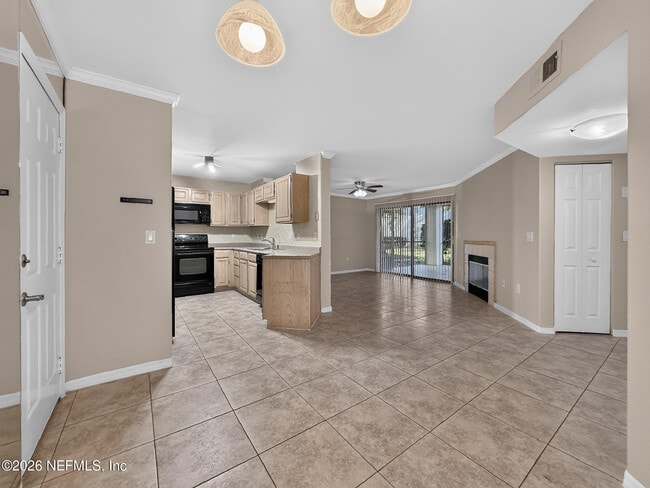 Building Photo - 10150 Belle Rive Blvd