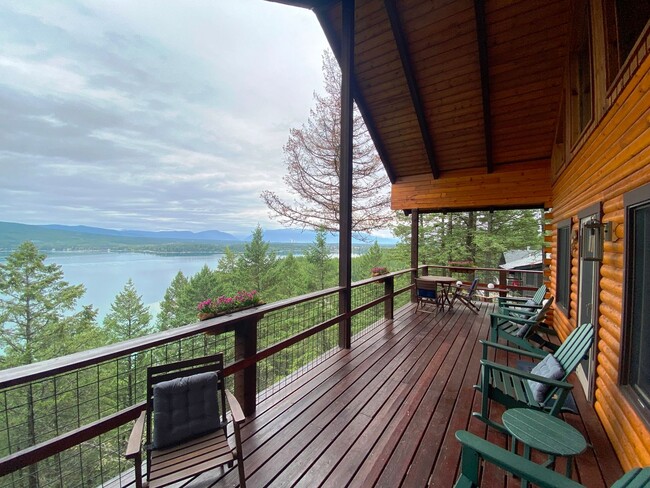 Primary Photo - Lion Mountain Two Bedroom with Whitefish L...