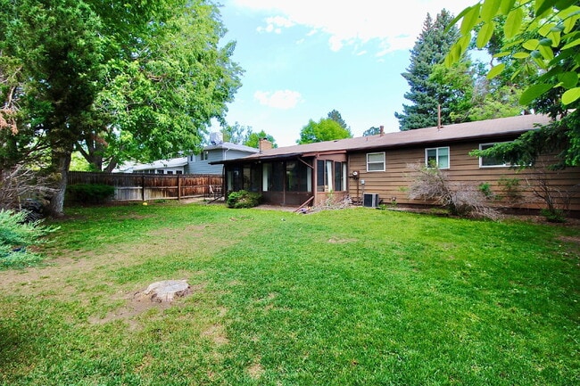 Building Photo - 1405 Abilene Dr