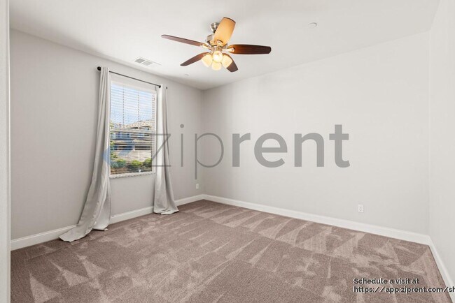Building Photo - 1538 Avila Ln