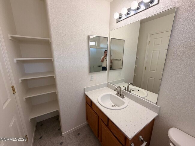 Building Photo - 17725 Davenport Ln