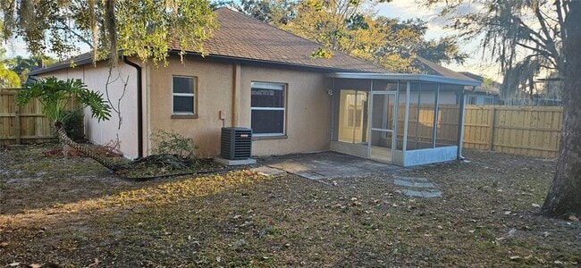 Building Photo - 1947 Tinker Dr